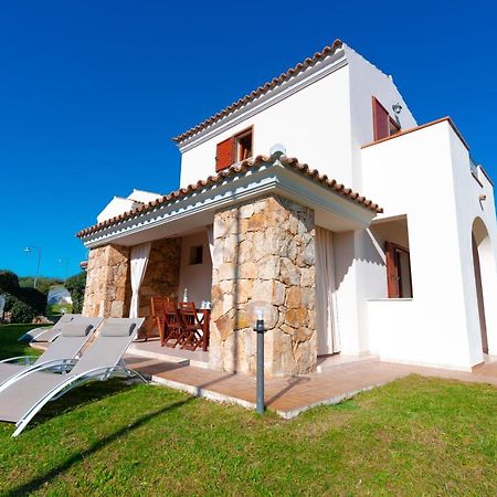 Residence Sardegnasummer Li Mori Budoni Buitenkant foto
